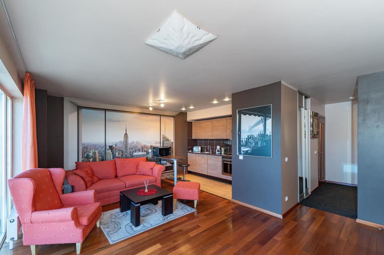 Panoramic City Centre Apartment By Polo Apartments Kaunas Bagian luar foto